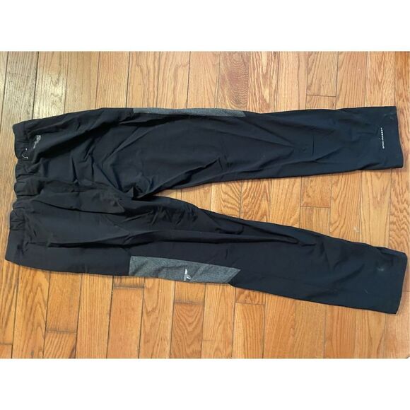 Columbia Nylon Pants - Picture 3 of 3